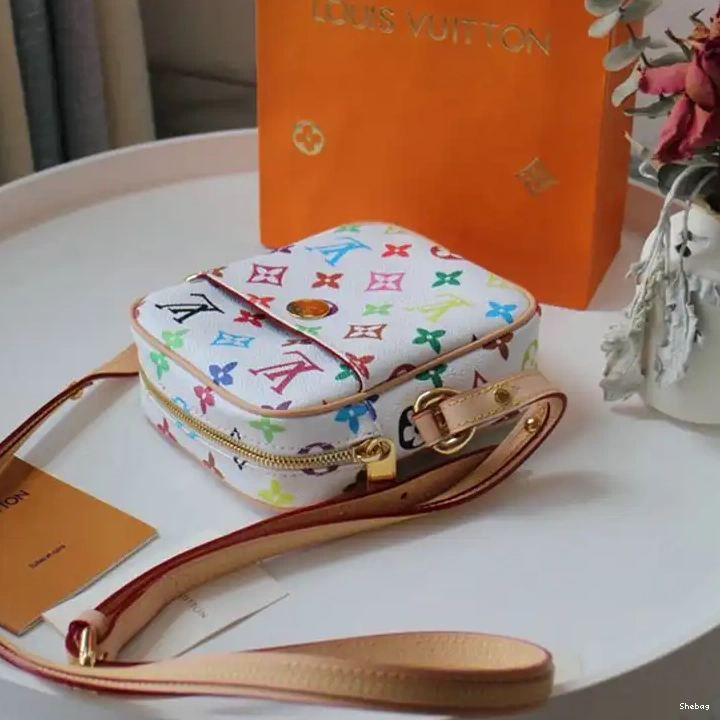 Bags LV 207B570004 0709